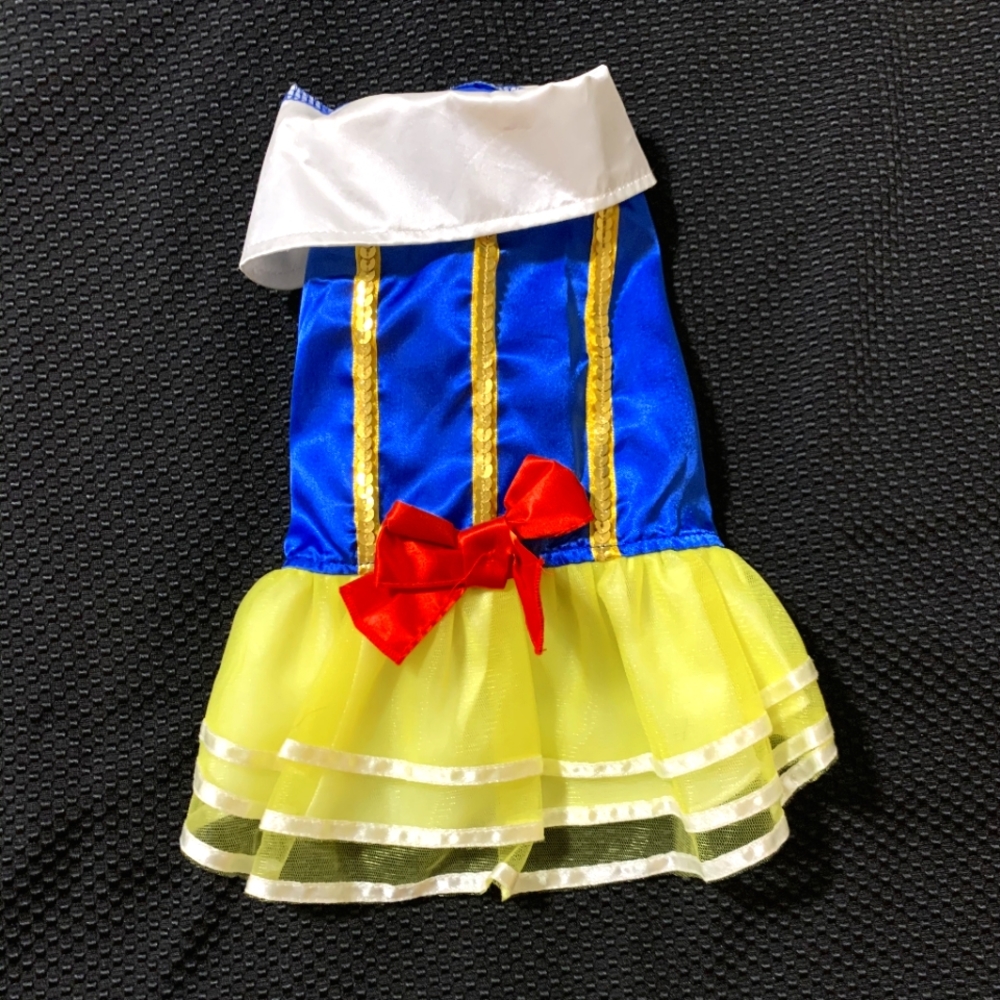 Snow White Costume